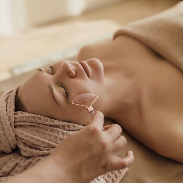 Home lotus spa template services img 4